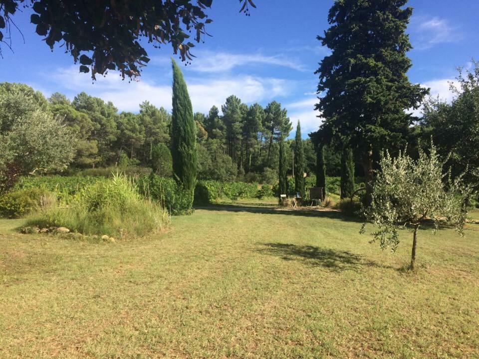 Mas Boudeissoun Villa Mormoiron Buitenkant foto